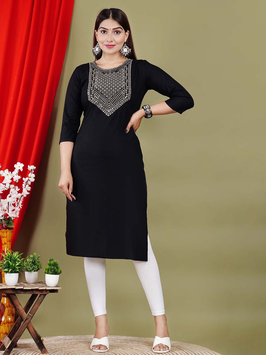 

KALINI Ethnic Motifs Embroidered Mirror Work Straight Kurta, Black