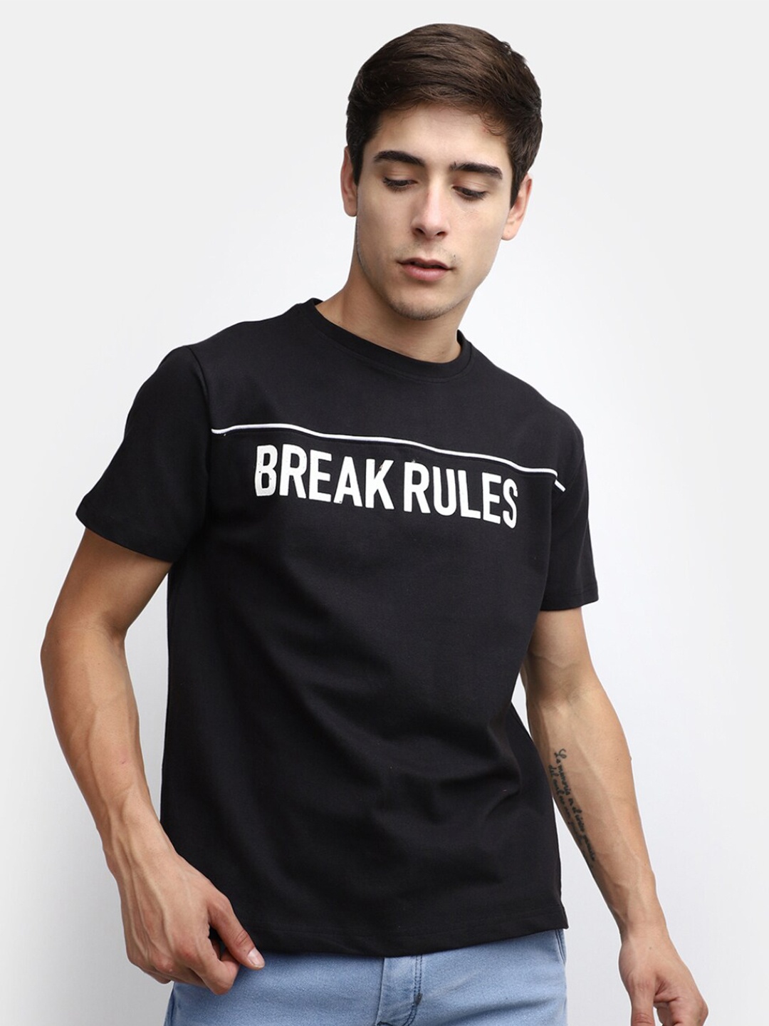 

V-Mart Typography Printed Cotton Slim Fit T-Shirt, Black