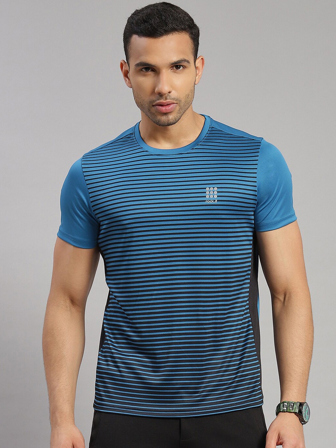 

rock.it Striped Round Neck Sports T-shirt, Blue