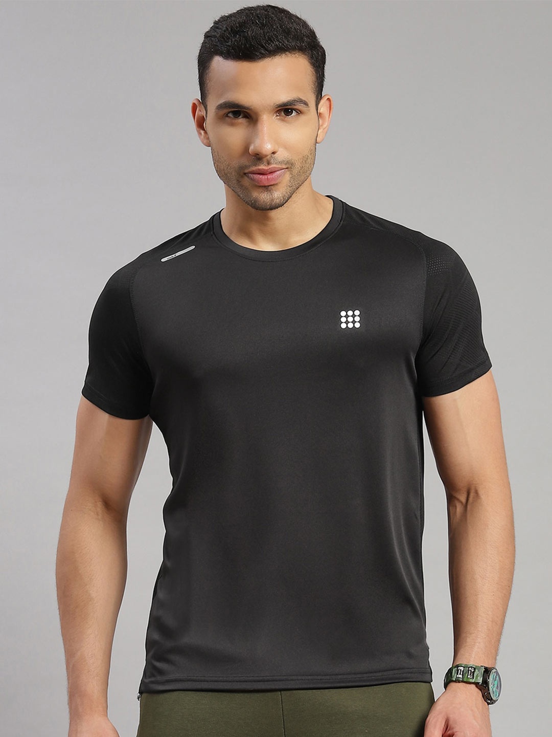 

rock.it Round Neck Regular Fit T-shirt, Black