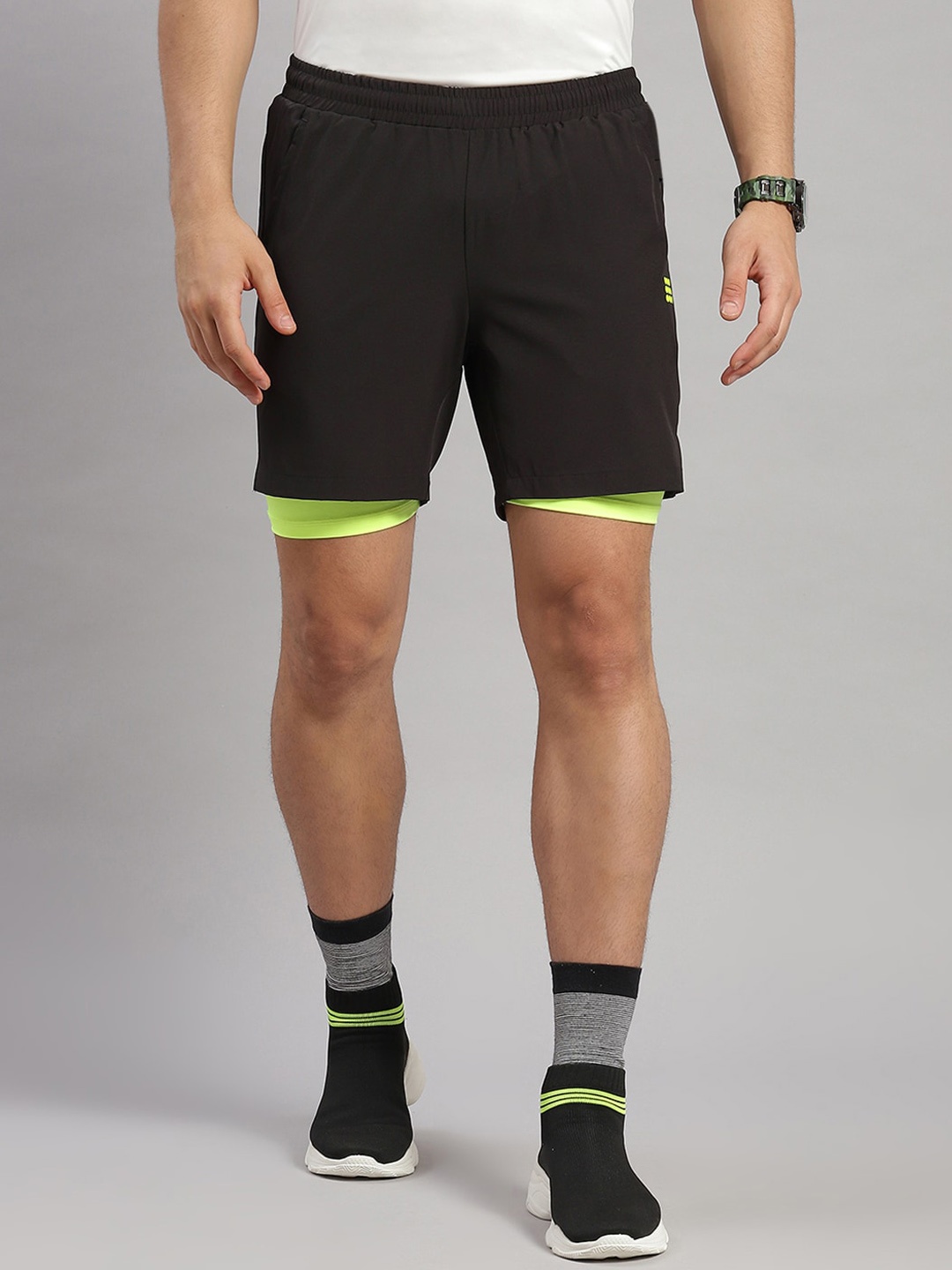 

rock.it Men Mid Rise Slim Fit Cotton Sports Shorts, Black
