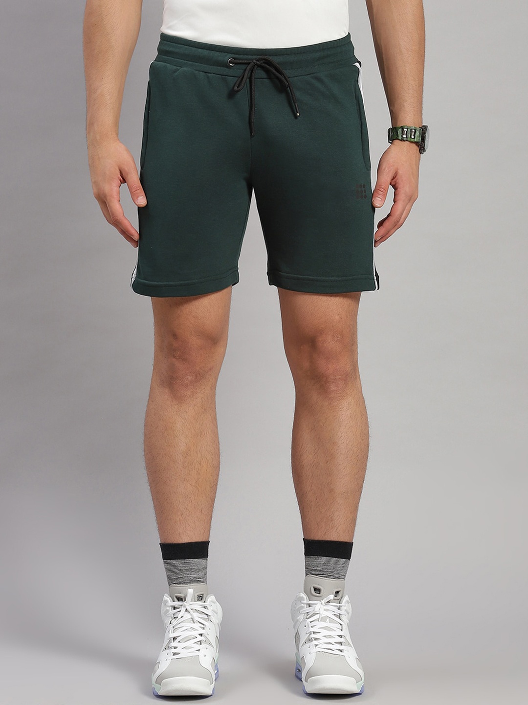 

rock.it Men Mid Rise Slim Fit Cotton Sports Shorts, Green