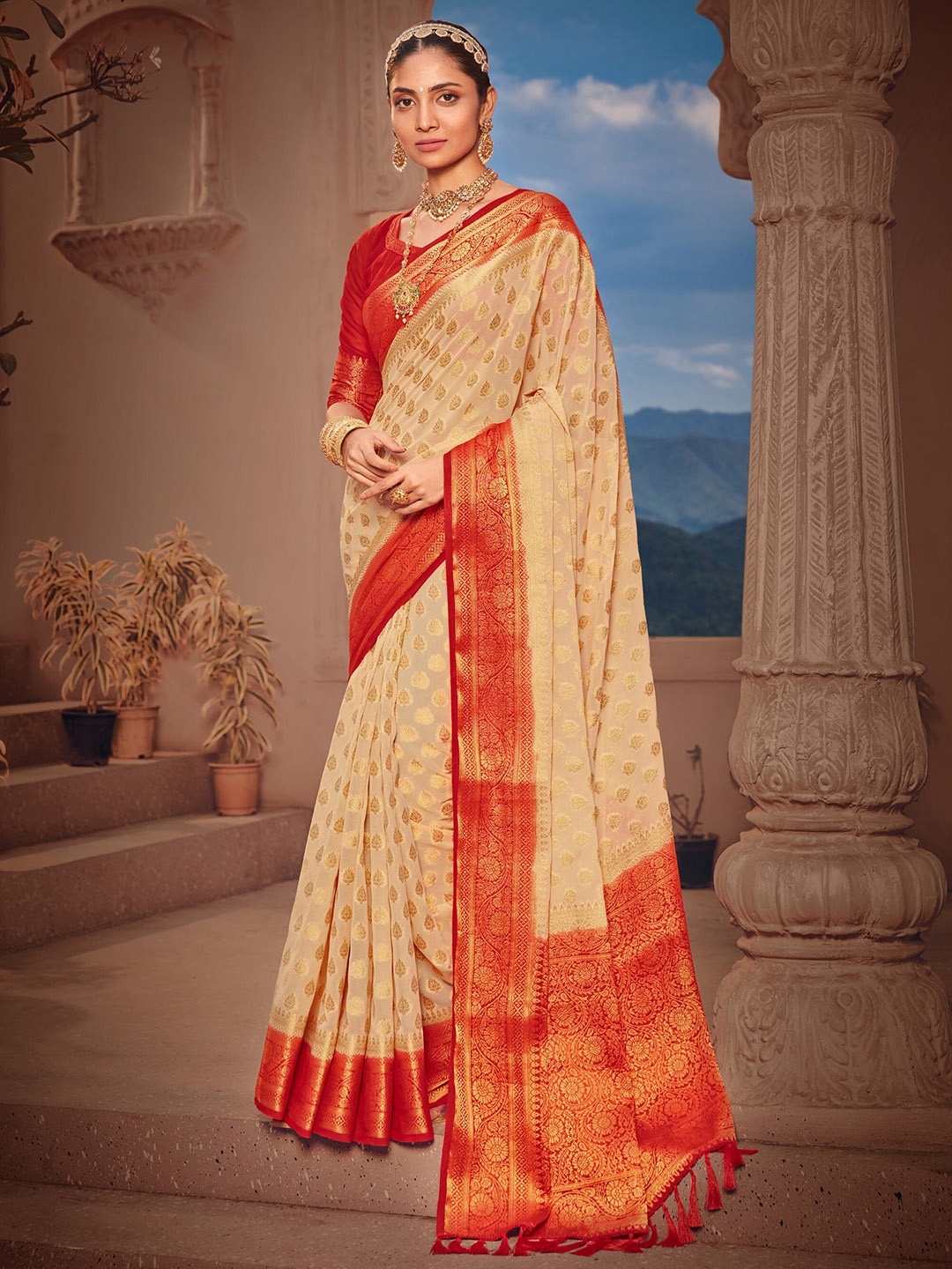 

elora Floral Woven Design Zari Banarasi Saree, Cream