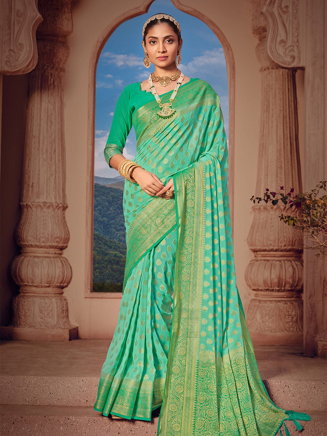 

elora Ethnic Motifs Woven Design Zari Banarasi Saree, Green