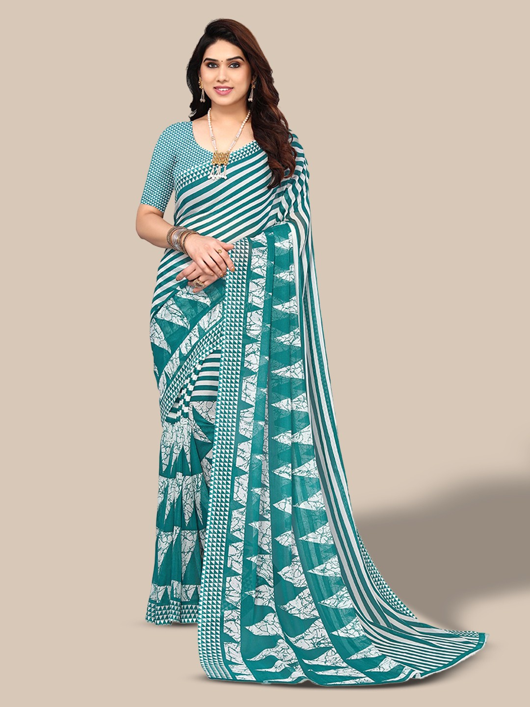 

Poshyaa Striped Pure Georgette Saree, Turquoise blue