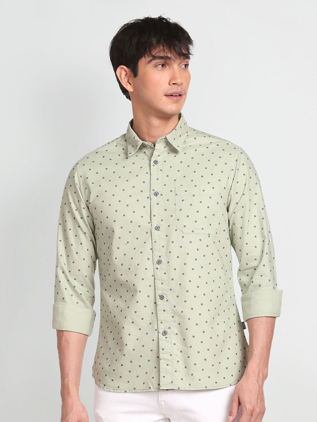 

Flying Machine Micro Ditsy Printed Cotton Casual Shirt, Green