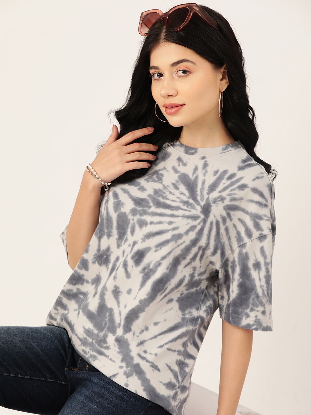 

DressBerry Tie & Dye Dyed Drop-Shoulder Pure Cotton T-shirt, Grey