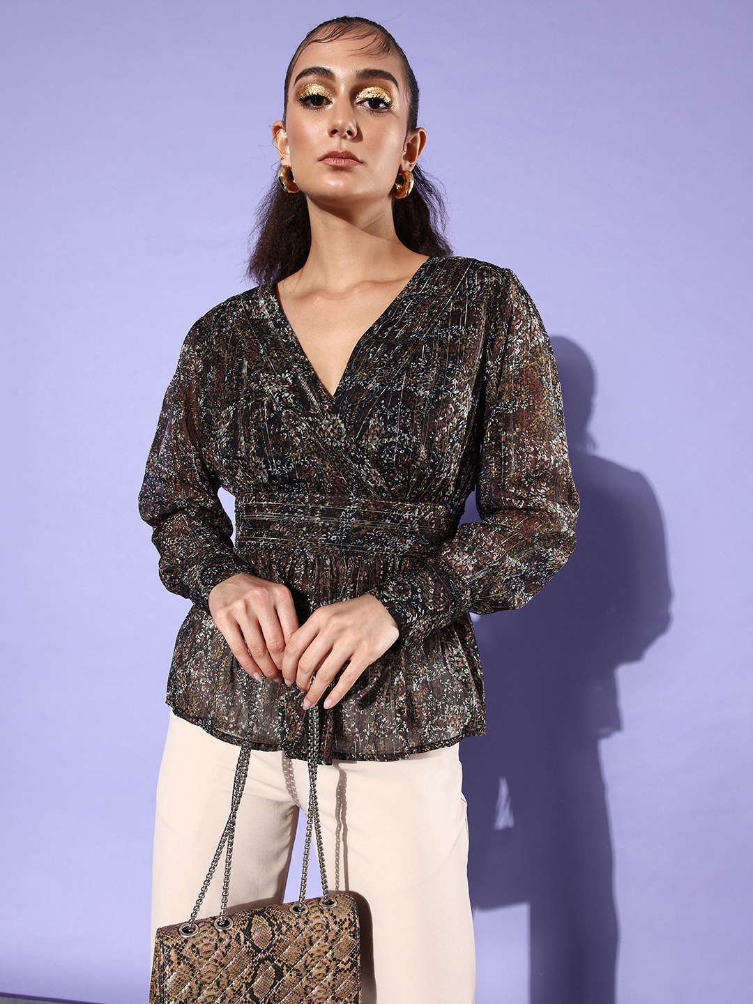 

QUIERO Floral Print Georgette Wrap Top, Black