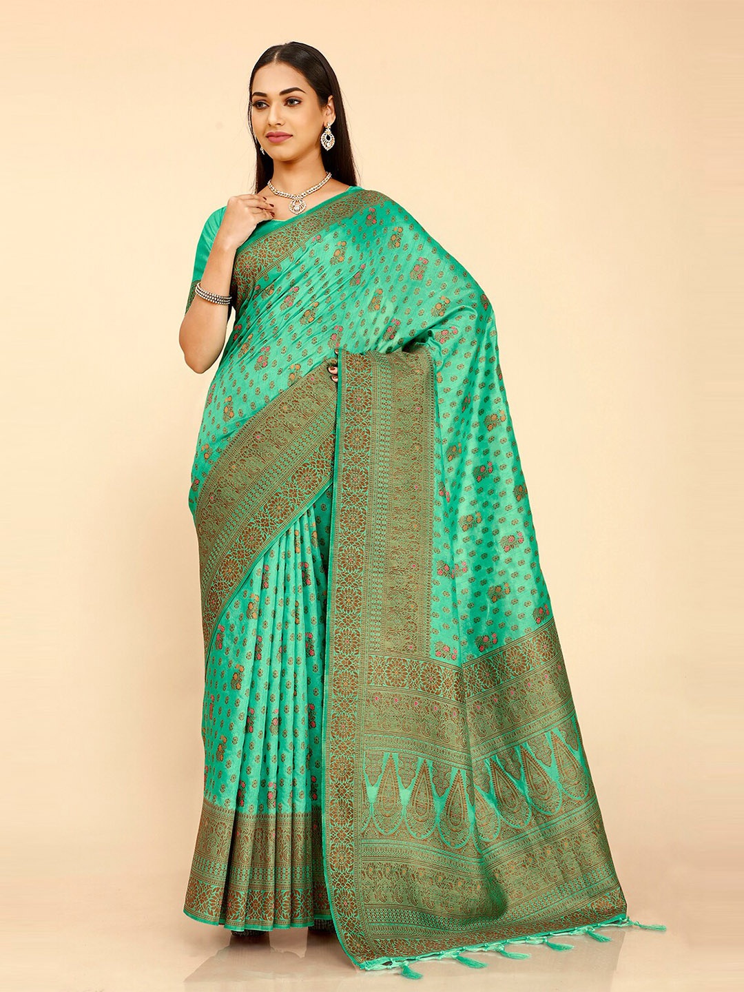 

elora Floral Zari Pure Silk Banarasi Saree With Blouse Piece, Turquoise blue