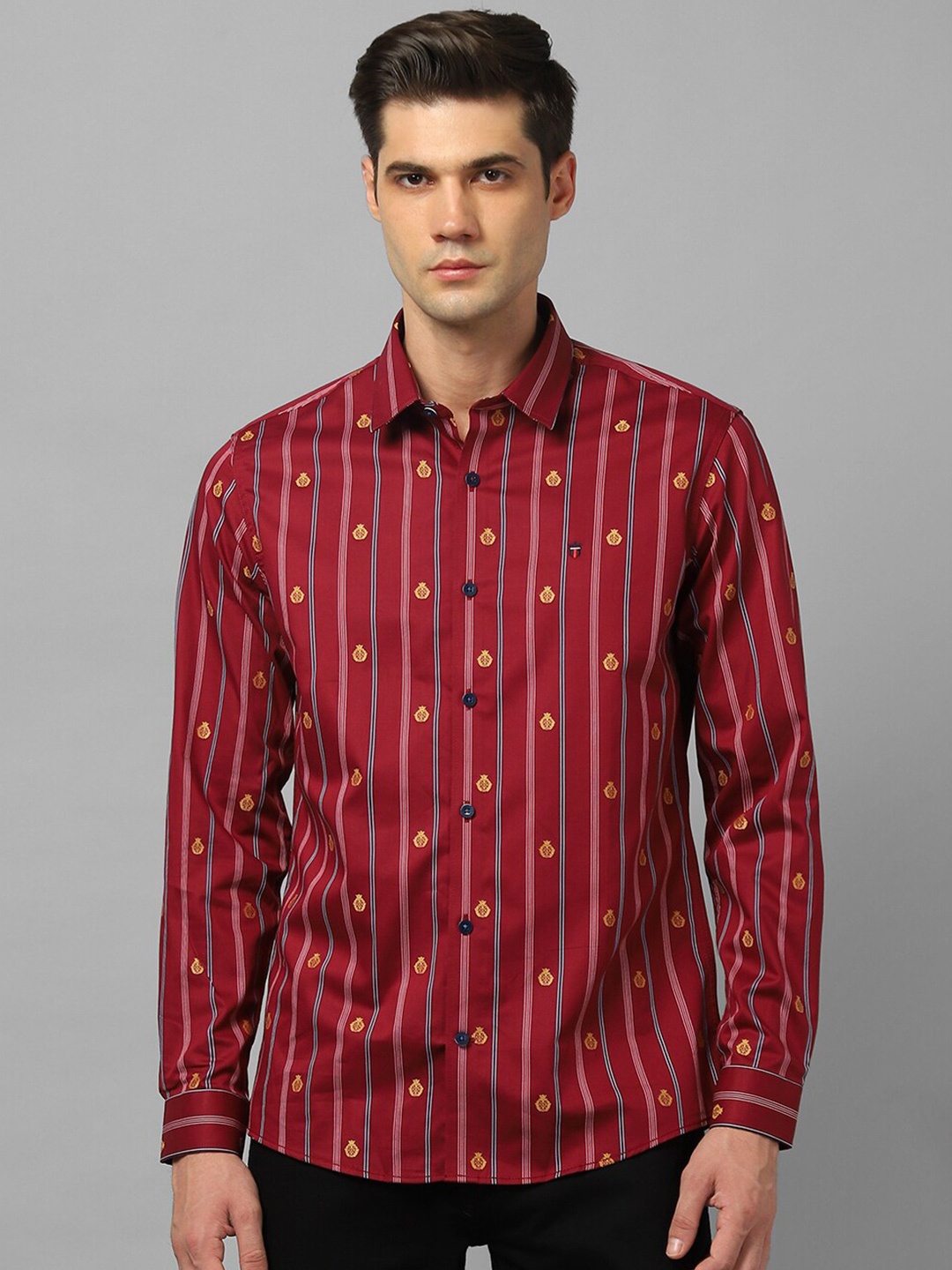 

Louis Philippe Sport Vertical Striped Pure Cotton Casual Shirt, Maroon