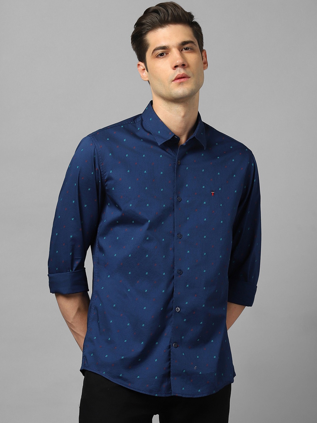 

Louis Philippe Sport Micro Ditsy Printed Pure Cotton Casual Shirt, Navy blue