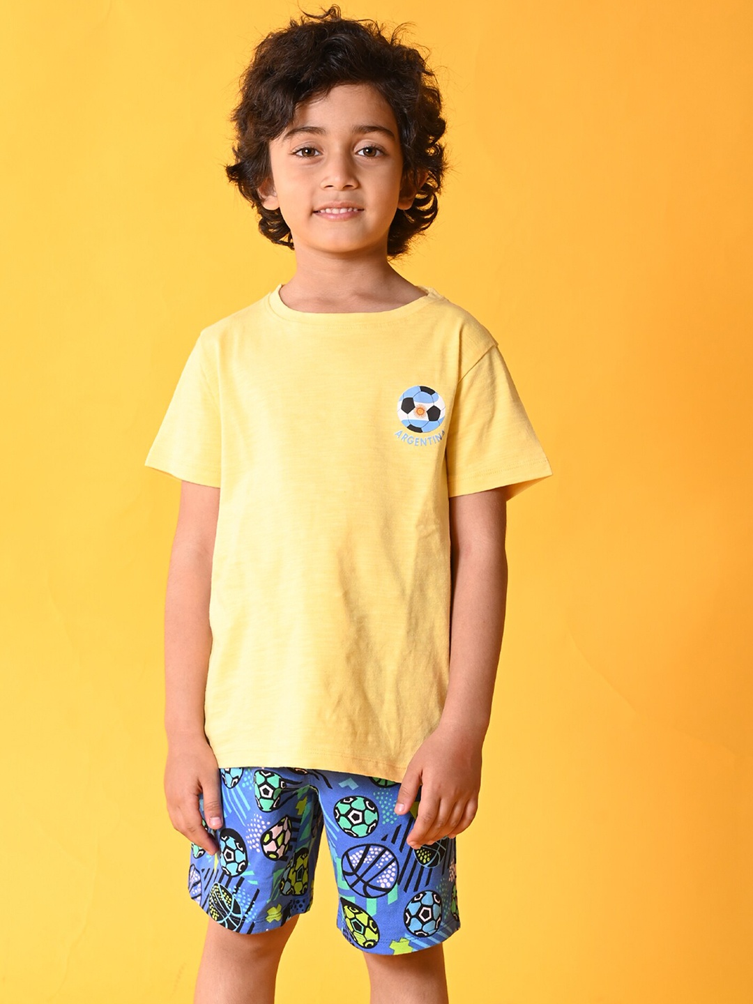 

Anthrilo Boys Printed T-shirt with Shorts, Yellow