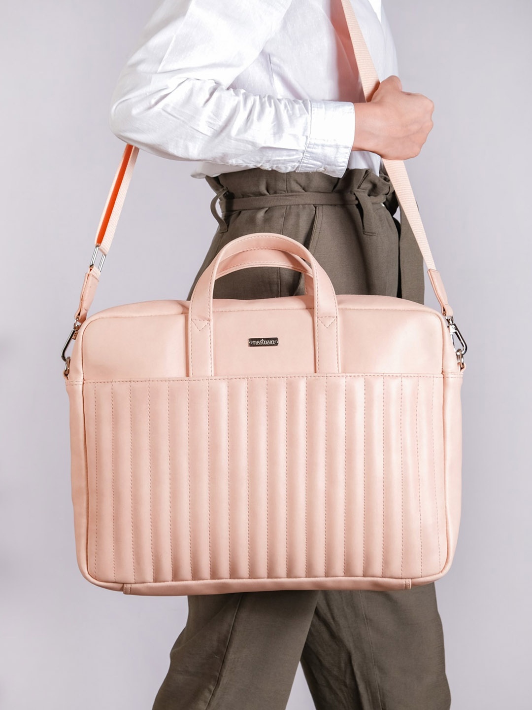 

Nestasia Padded Textured Laptop Bag, Pink