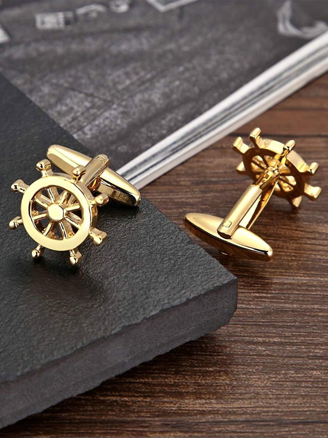 

ZIVOM Gold-Toned Geometric Formal Shirt Cufflink