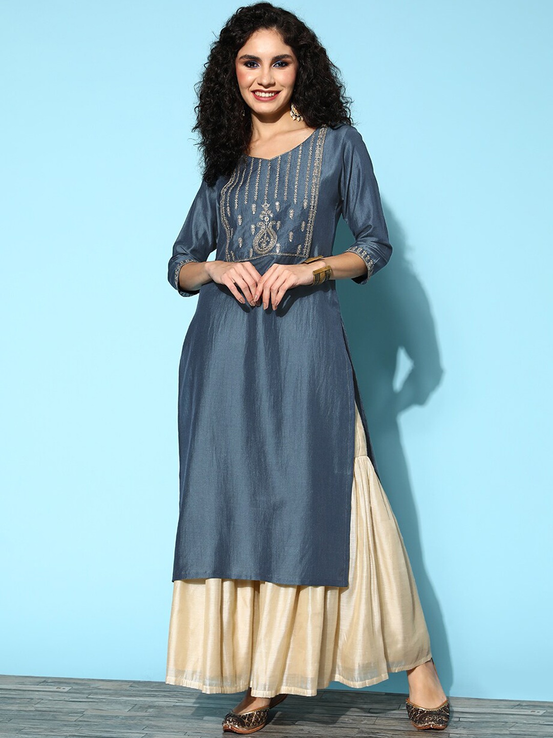 

Libas Ethnic Motifs Yoke Design Zari Sequined Kurta, Grey