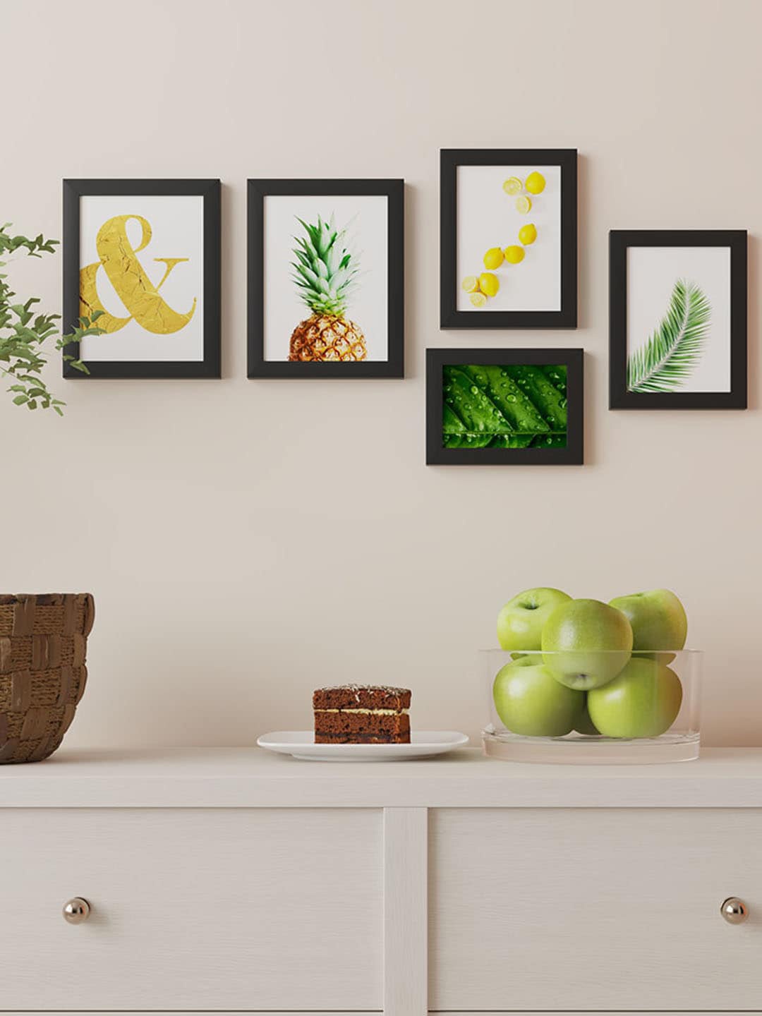

Art Street Black & Yellow 5 Pieces Fruits Paintings Wall Arts
