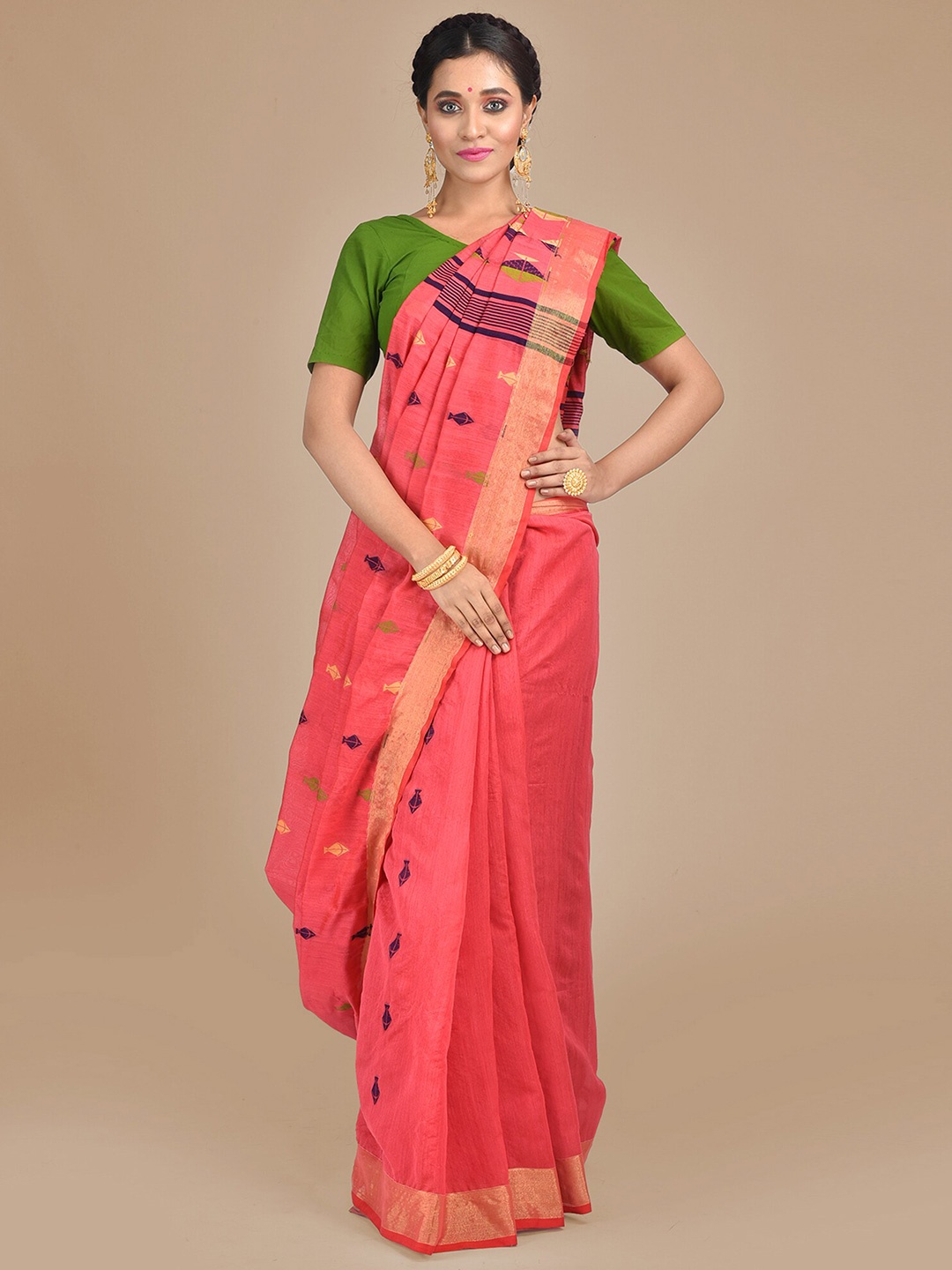 

SAJASAJO Geometric Woven Design Zari Saree, Peach