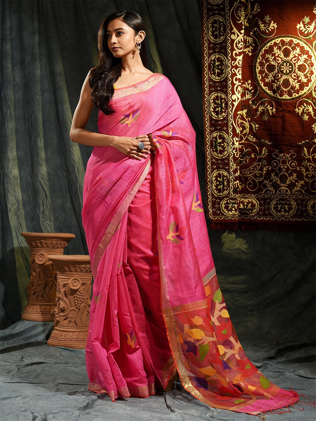 

SAJASAJO Floral Woven Design Zari Pure Silk Saree, Pink
