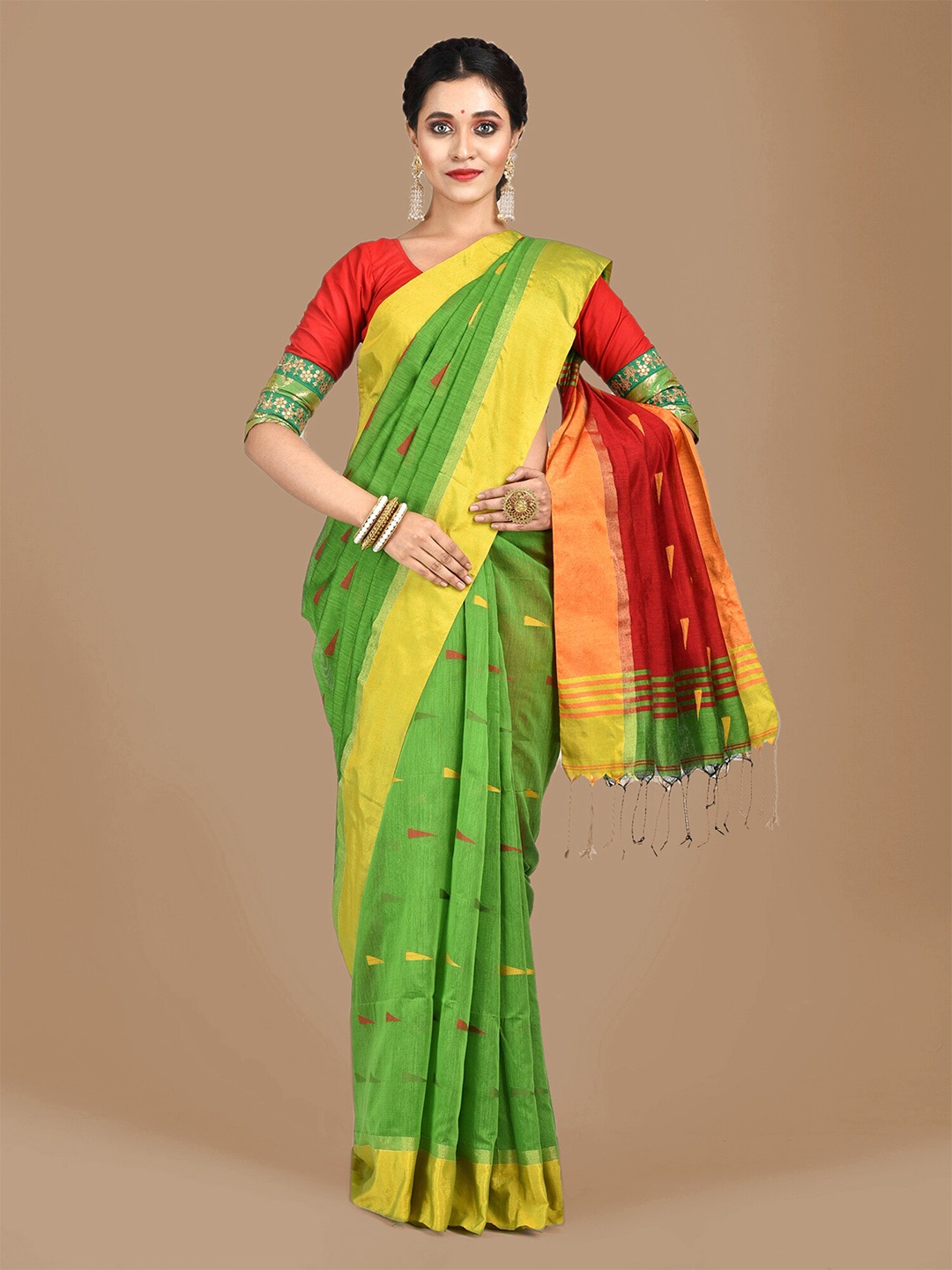 

SAJASAJO Woven Design Saree, Green