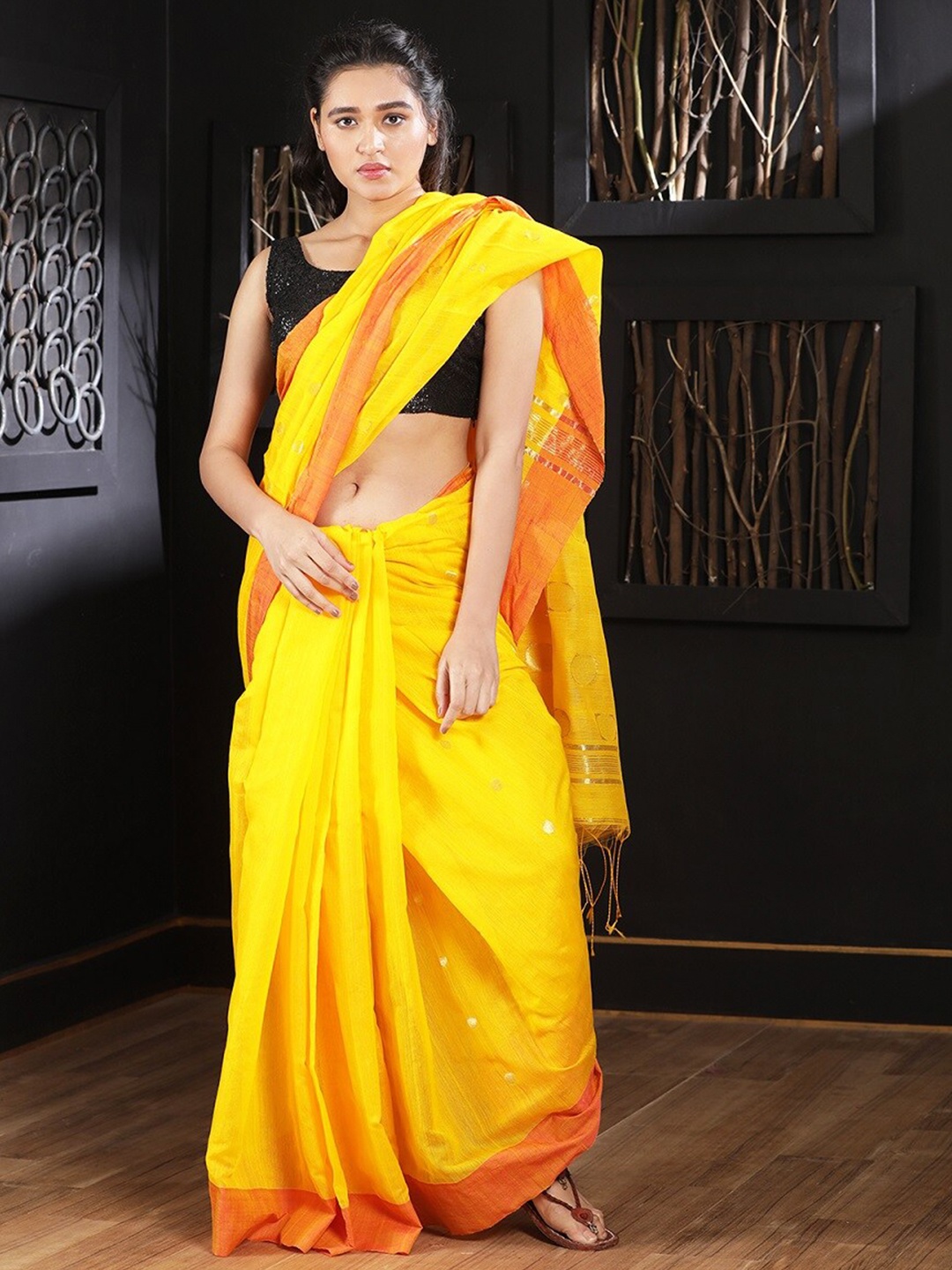 

SAJASAJO Ethnic Woven Design Saree, Yellow