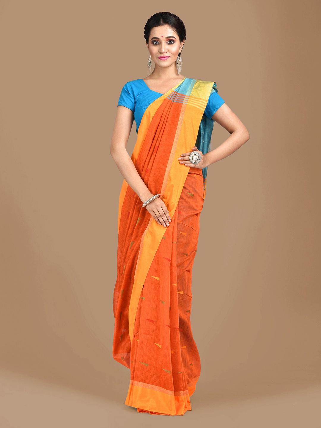 

SAJASAJO Woven Design Handloom Saree, Orange