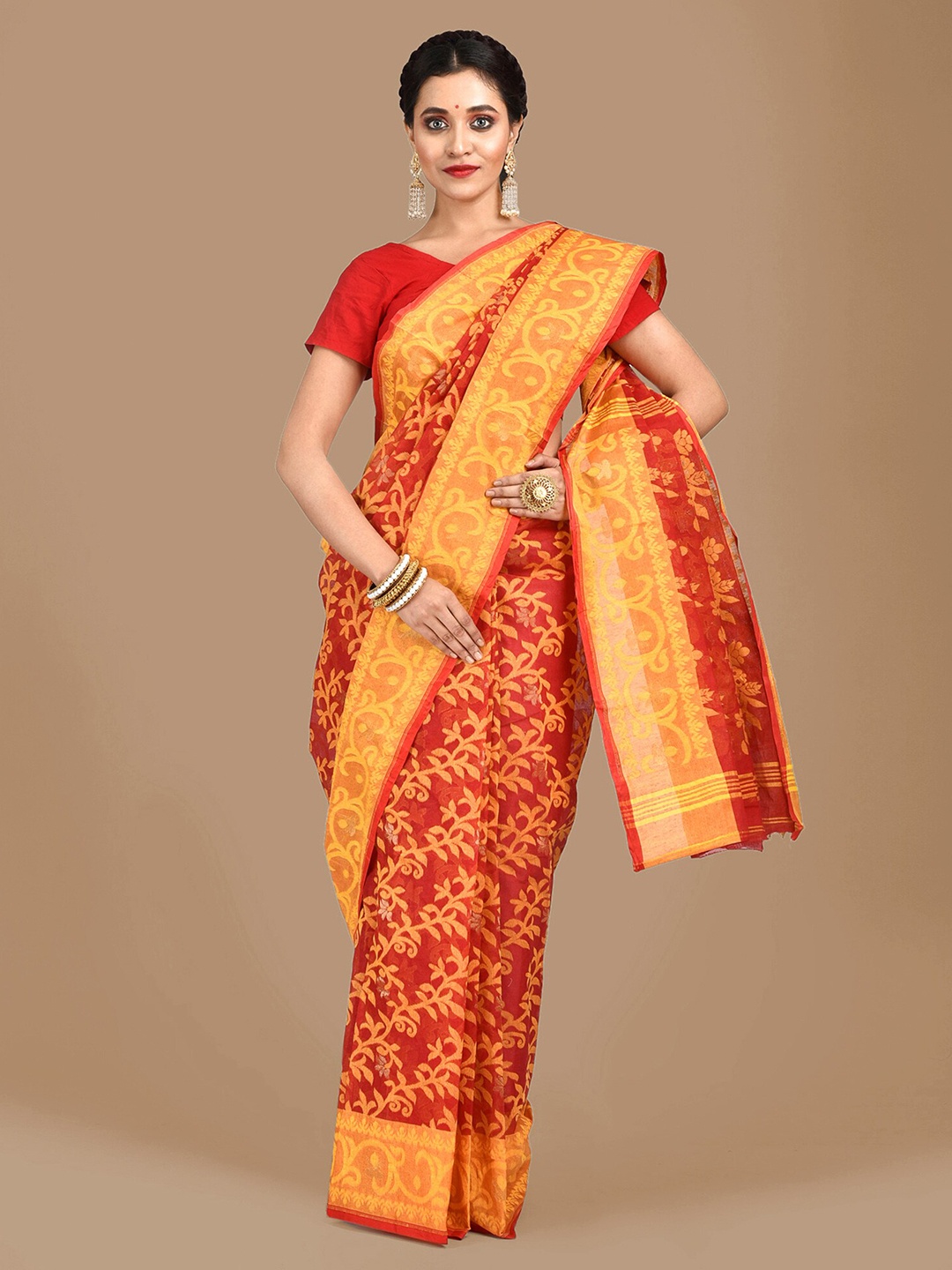 SAJASAJO Floral Woven Design Silk Cotton Saree, Red