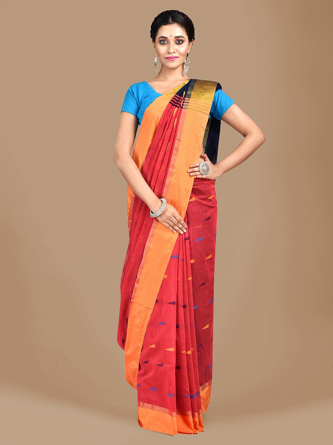 

SAJASAJO Geometric Woven Design Zari Saree, Pink