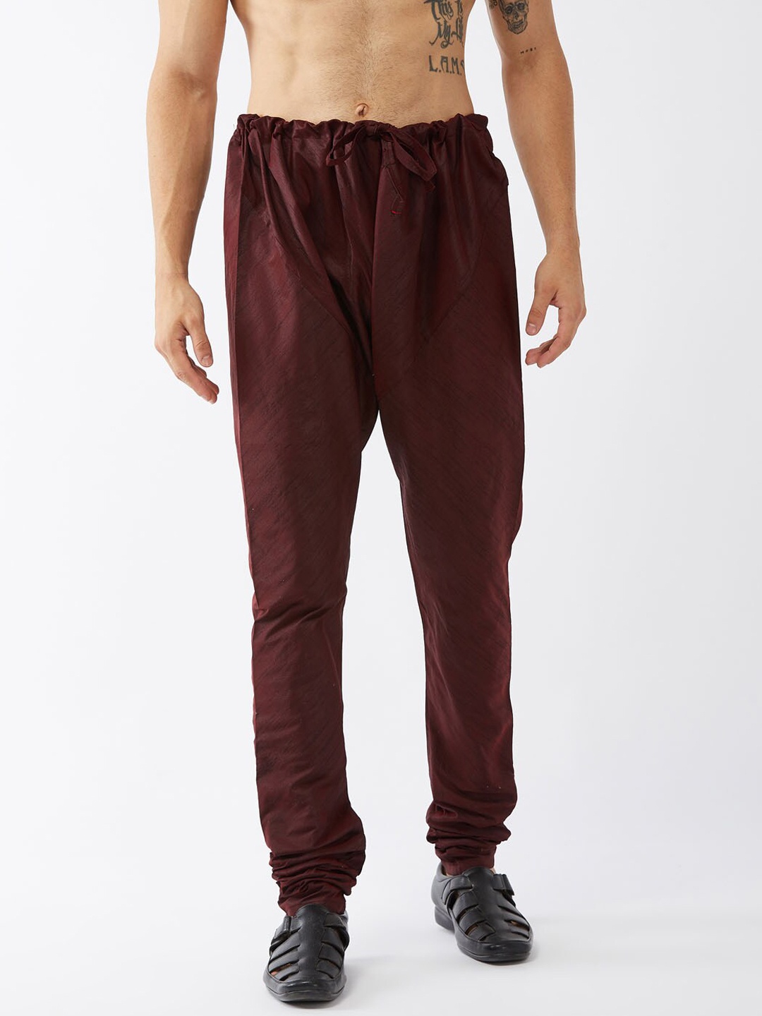 

VASTRAMAY Men Slim Fit Mid-Rise Churidar, Burgundy