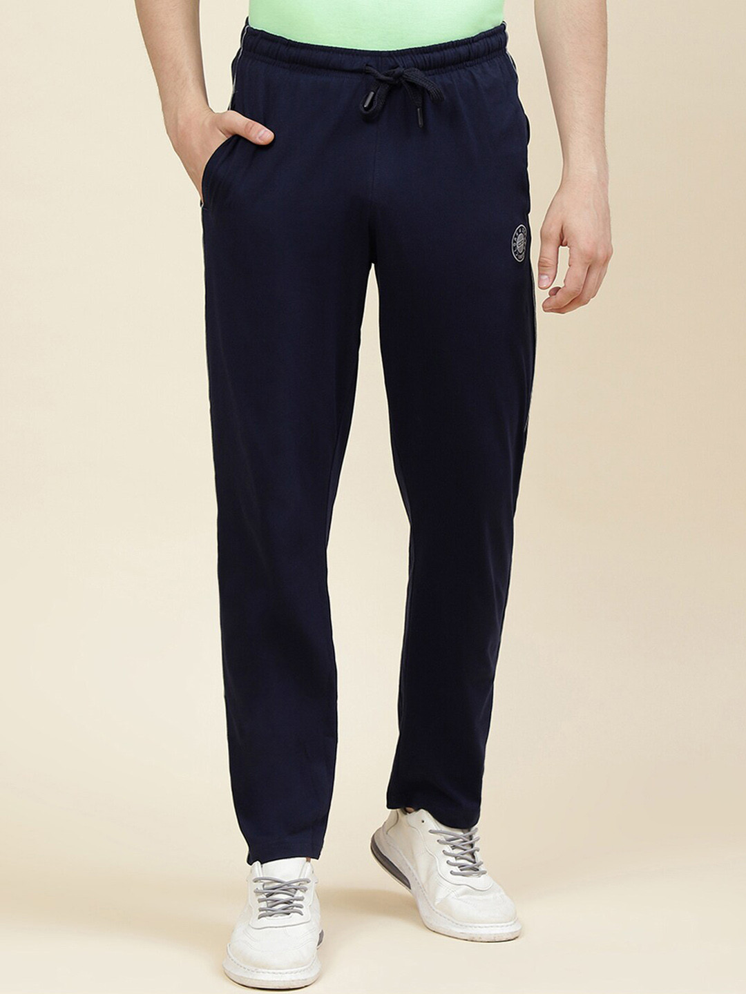 

Cloak & Decker by Monte Carlo Men Mid-Rise Regular Fit Cotton Track Pants, Navy blue