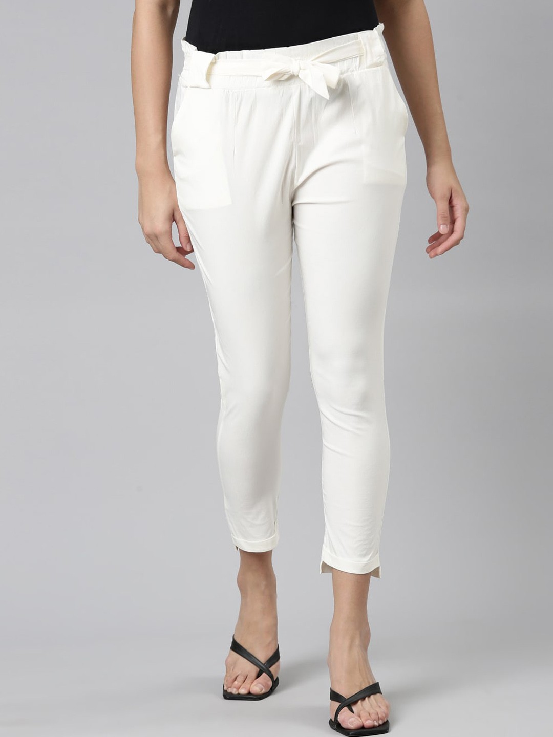 

GOLDSTROMS Women Relaxed Slim Fit High-Rise Peg Trousers, Off white