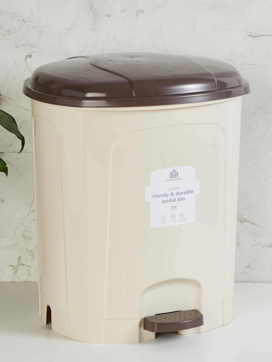 

Home Centre Sedona Capiz Beige & Brown Polypropylene Pedal Waste Bin - 23L