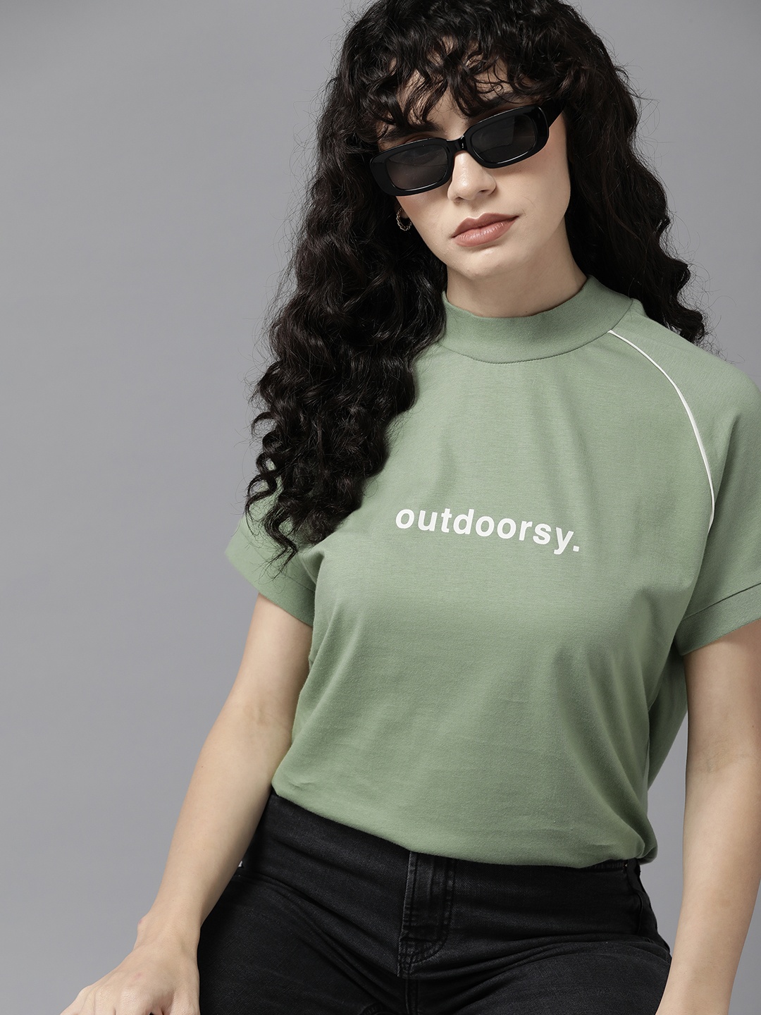 

The Roadster Lifestyle Co. Printed Detail Raglan Sleeves Pure Cotton T-shirt, Green