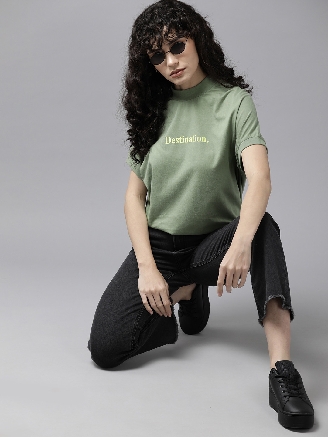 

The Roadster Lifestyle Co. Printed Detail Extended Sleeves Pure Cotton T-shirt, Green