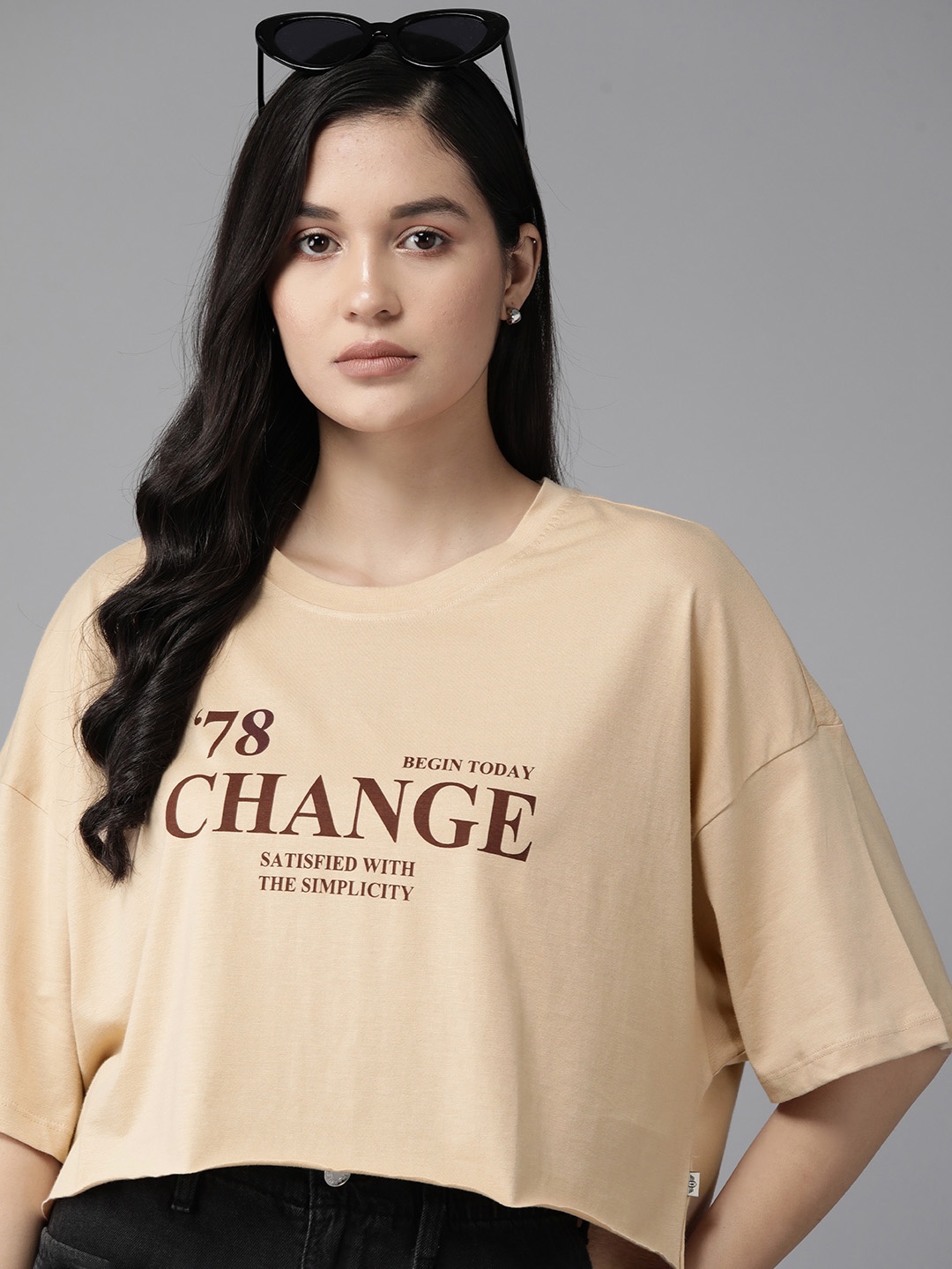 

The Roadster Lifestyle Co. Printed Drop-Shoulder Sleeves Cotton Raw Edge Boxy Fit T-shirt, Beige