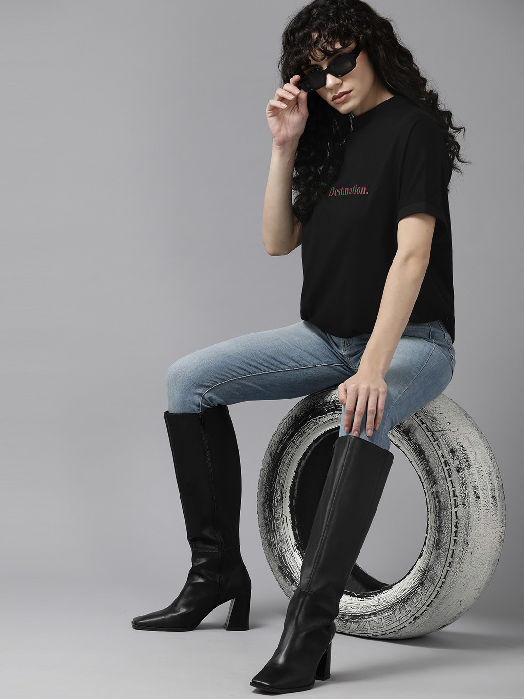 

The Roadster Lifestyle Co. Printed Detail Extended Sleeves Pure Cotton T-shirt, Black