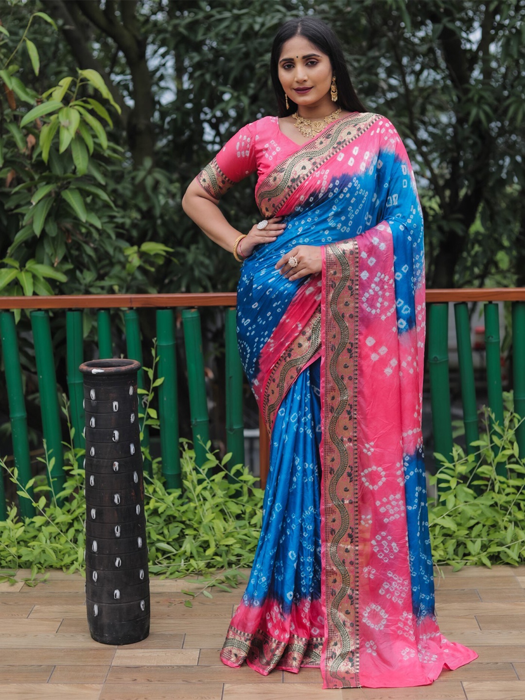

Mitera Blue & Pink Bandhani Printed Zari Silk Saree