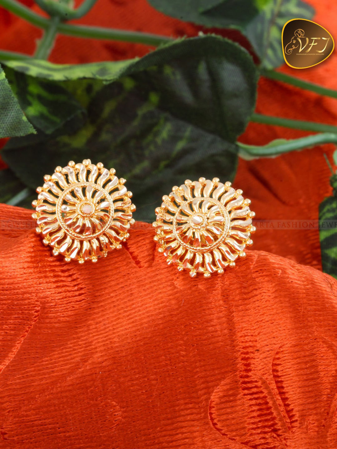 

Vighnaharta Gold-Plated Floral Studs Earrings