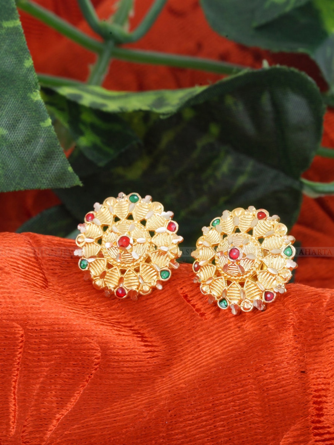 

Vighnaharta Gold-Plated Floral Studs Earrings