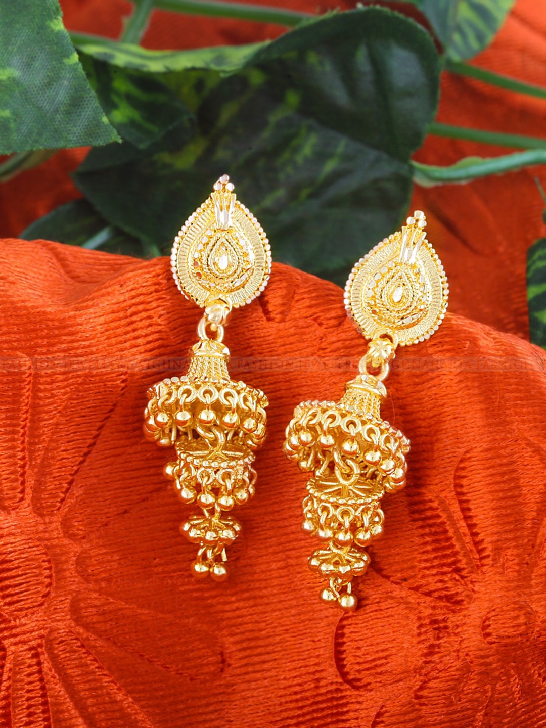 

Vighnaharta Gold-Plated Dome Shaped Jhumkas Earrings