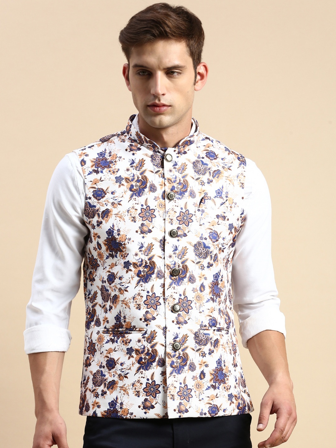 

SHOWOFF Floral Printed Mandarin Collar Nehru Jackets, White