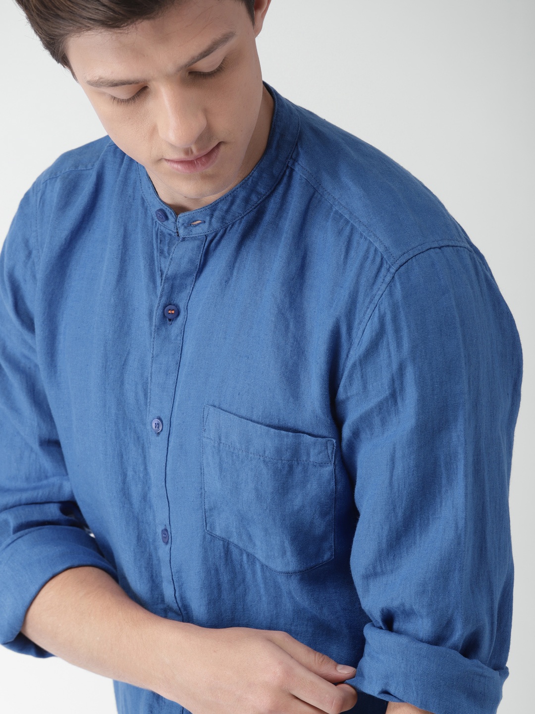 

Mast & Harbour Men Blue Regular Fit Solid Casual Linen Sustainable Shirt