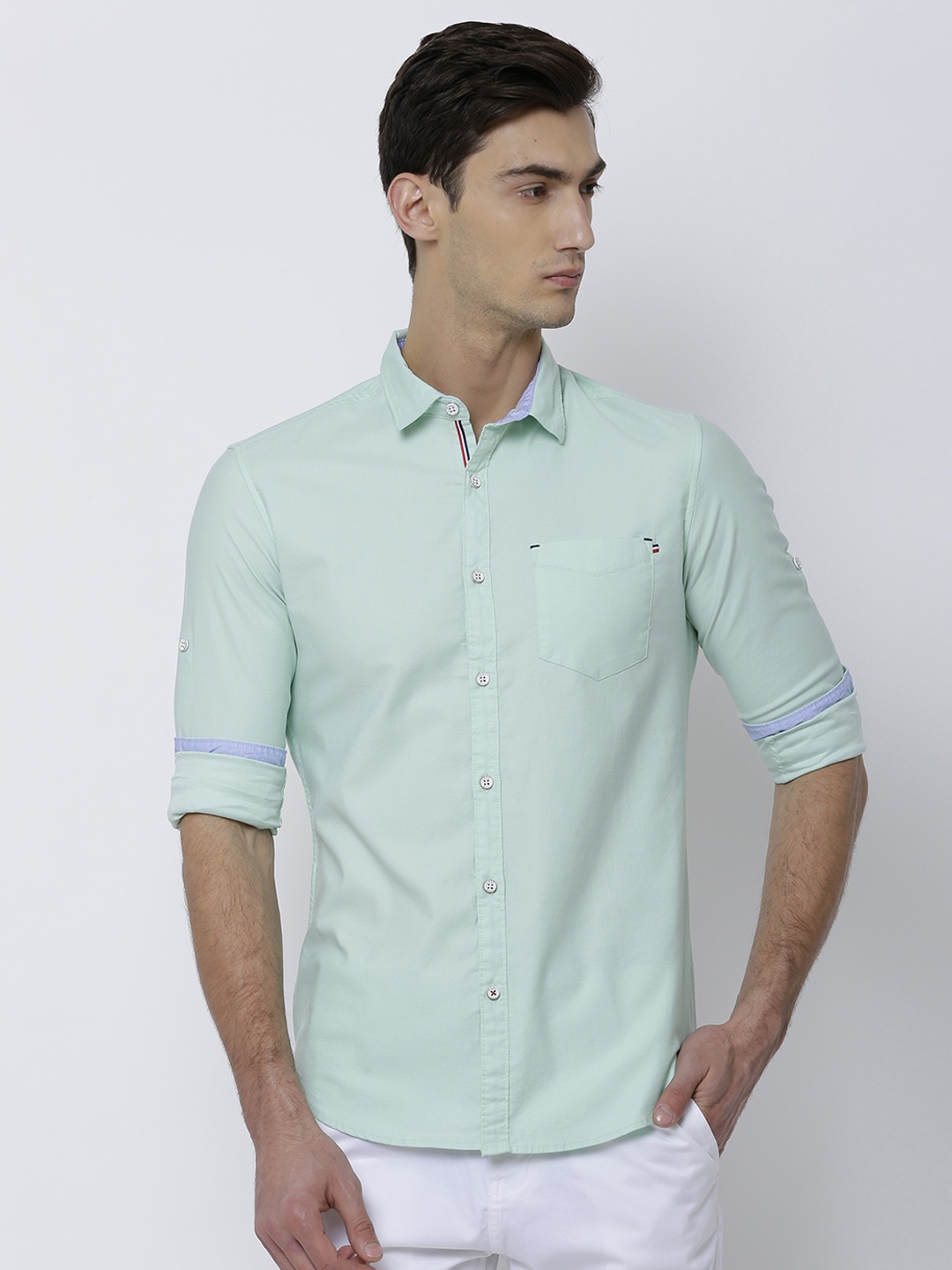 

LOCOMOTIVE Men Green Slim Fit Solid Casual Shirt