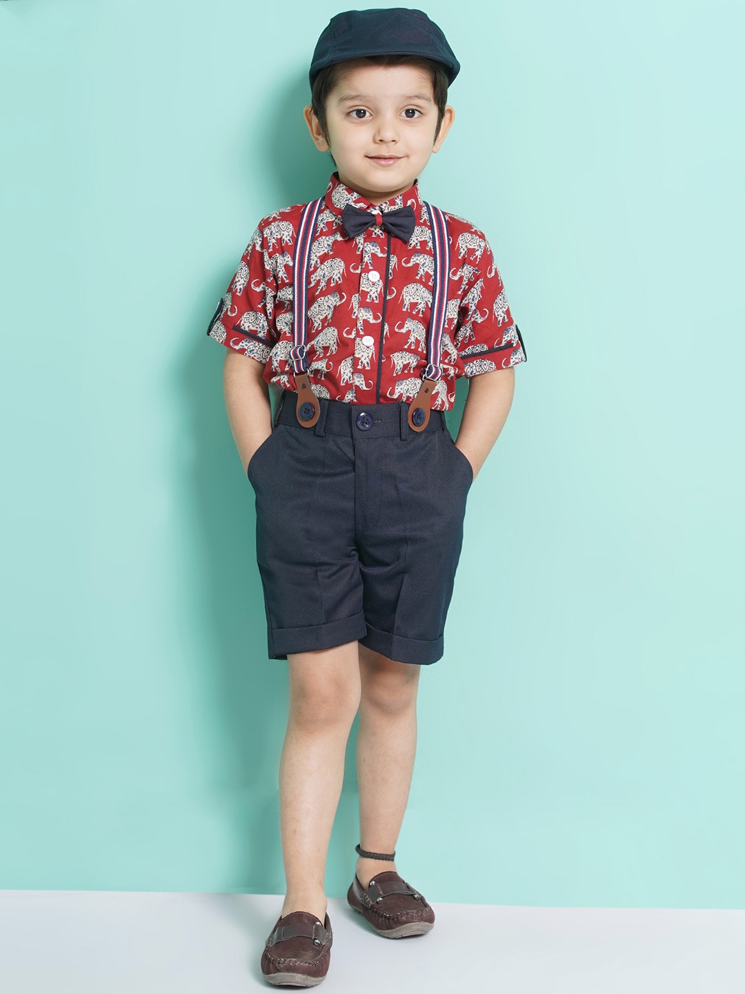 

Aj DEZInES Boys Printed Cotton Shirt Bow Shorts With Cap Suspenders Clothing Set, Red