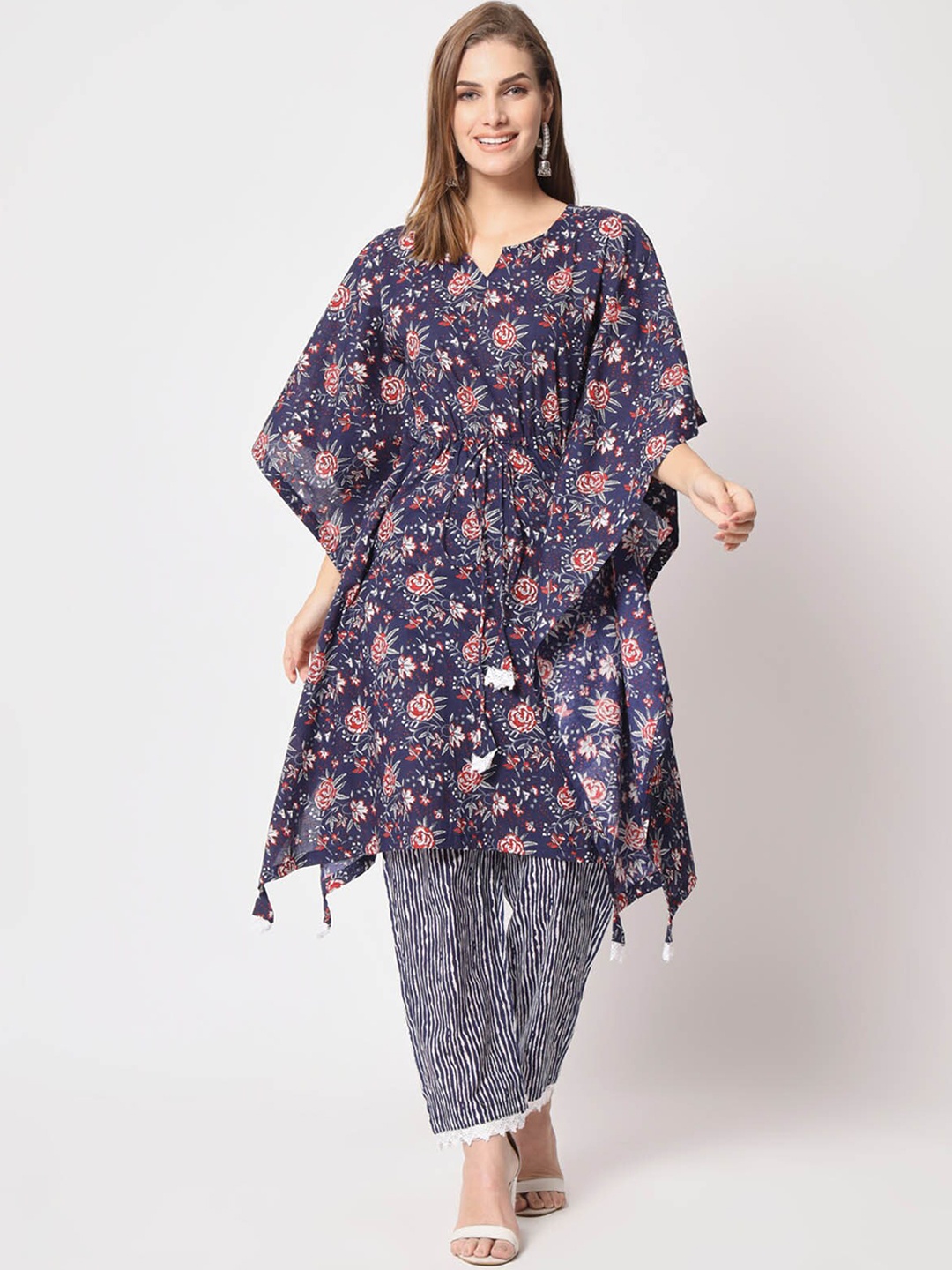 

ODETTE Floral Printed Kaftan Kurta With Trousers, Blue