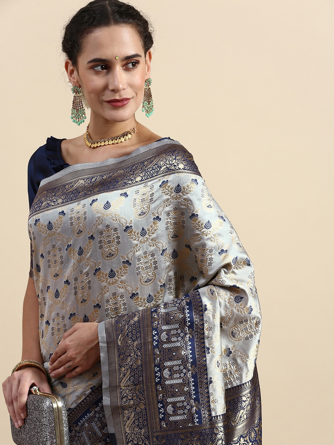 

Lilots Ethnic Motifs Woven Design Banarasi Saree with Blouse Piece, Grey