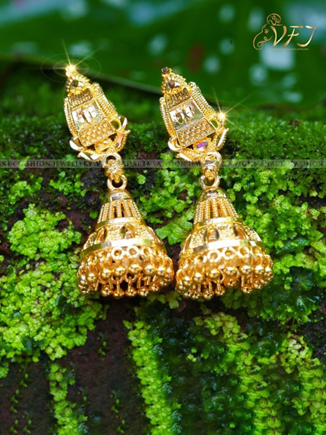 

Vighnaharta Gold-Plated Floral Jhumkas Earrings