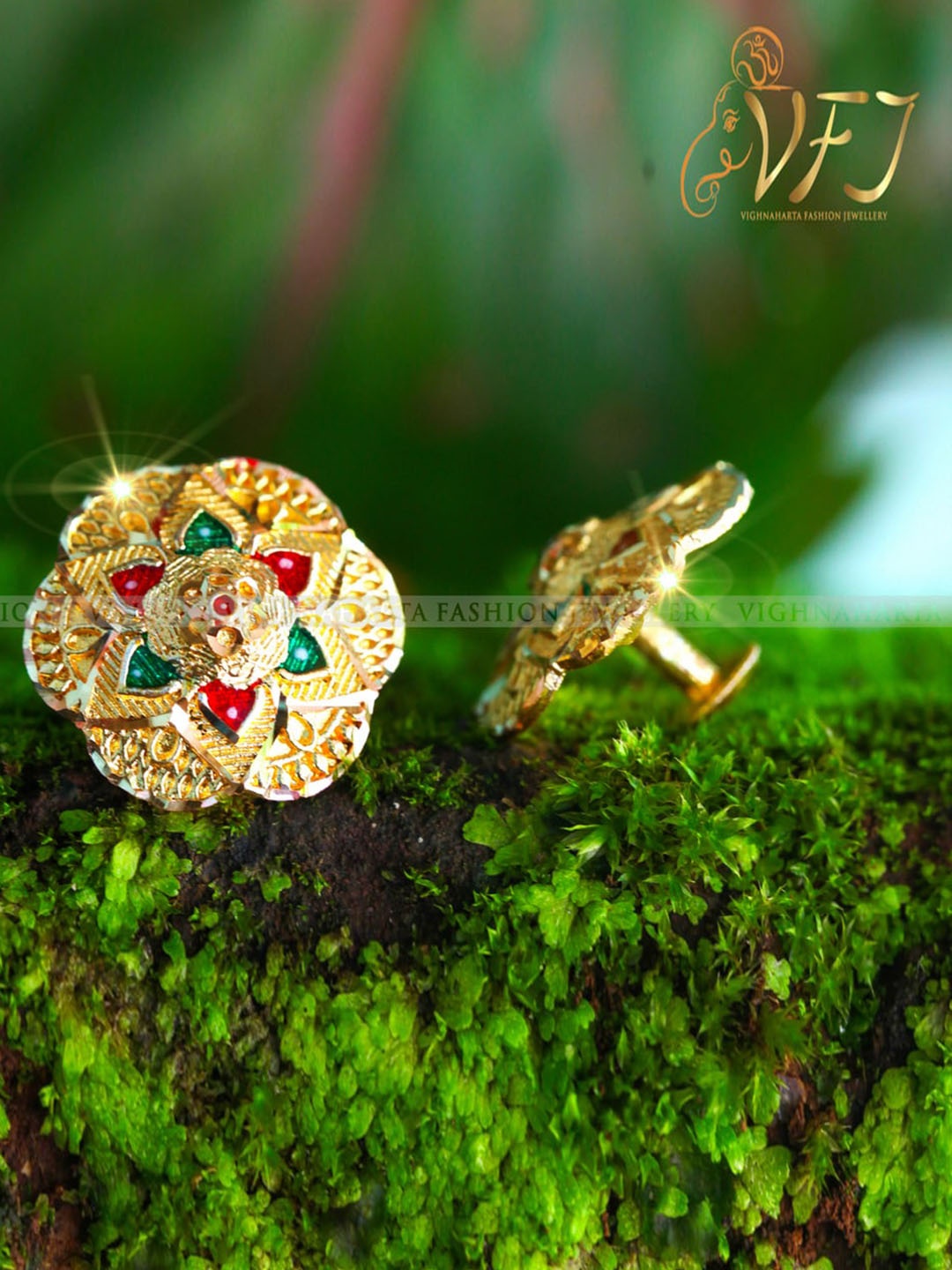 

Vighnaharta Gold-Plated Floral Studs Earrings