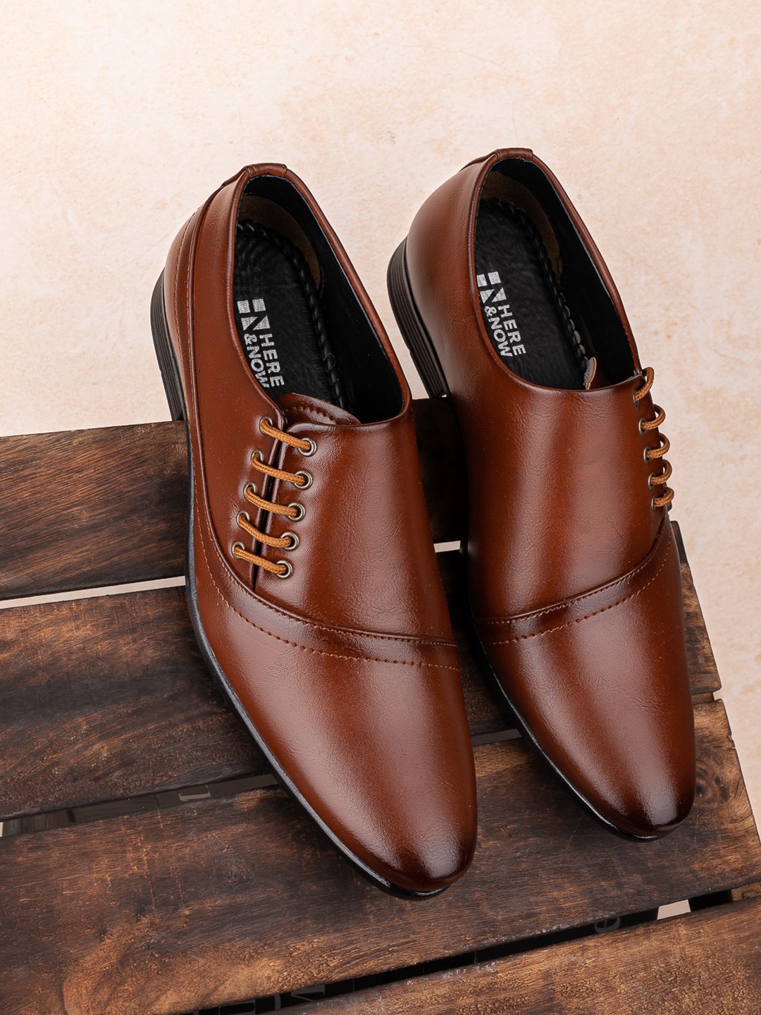 

HERE&NOW Men Textured Lace-Ups Formal Brogues, Tan