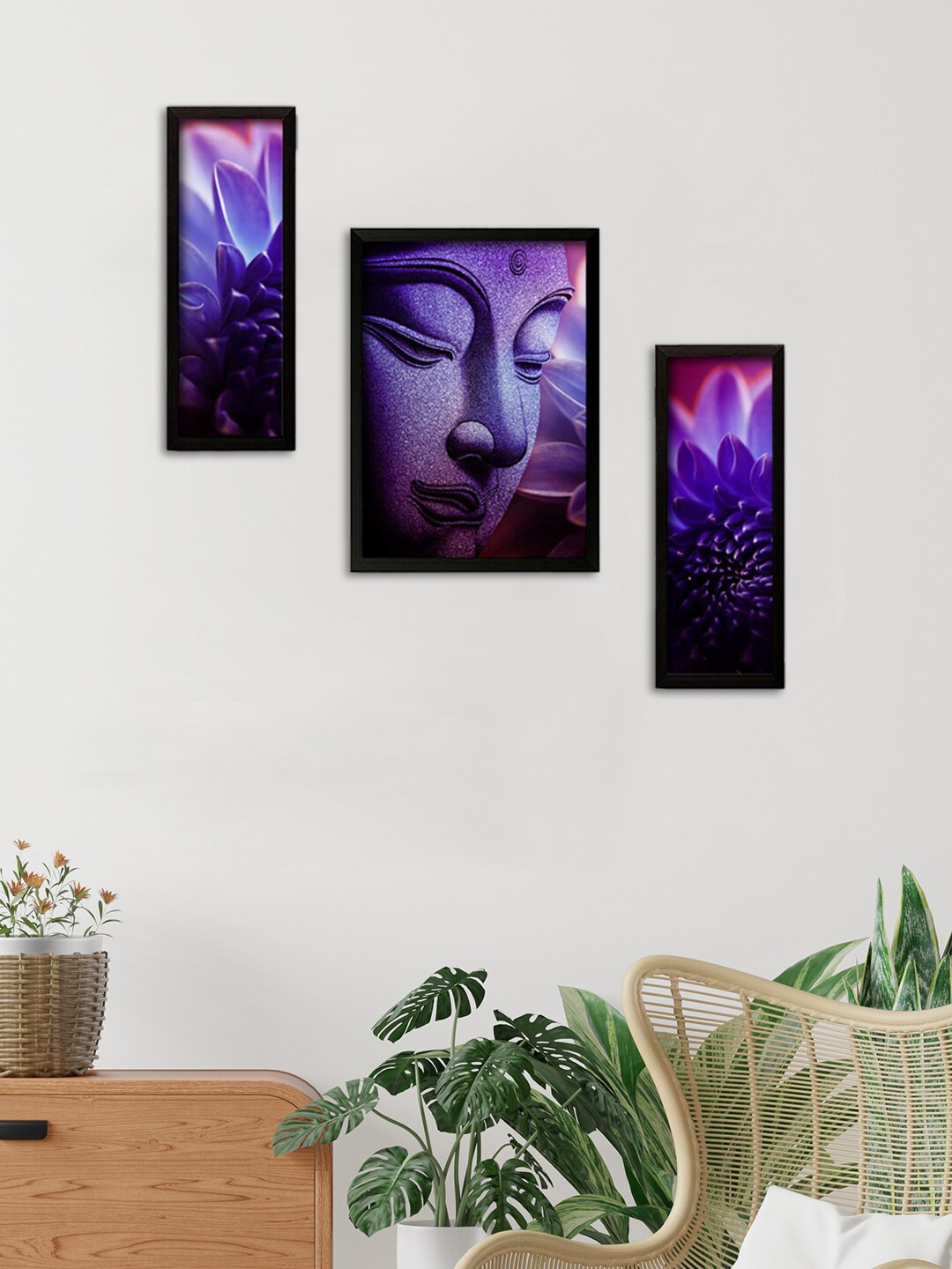 

PAPER PLANE DESIGN Purple & Black 3 Pieces Printed Wall Photo Frame