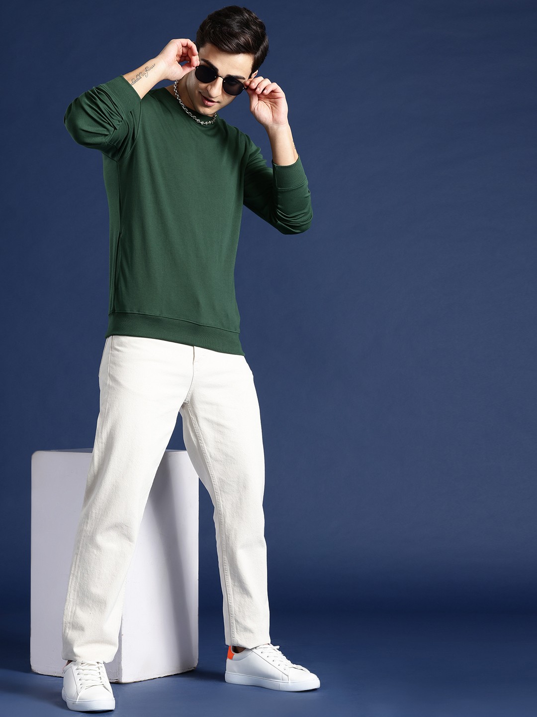 

Mast & Harbour Solid Sweatshirt, Green